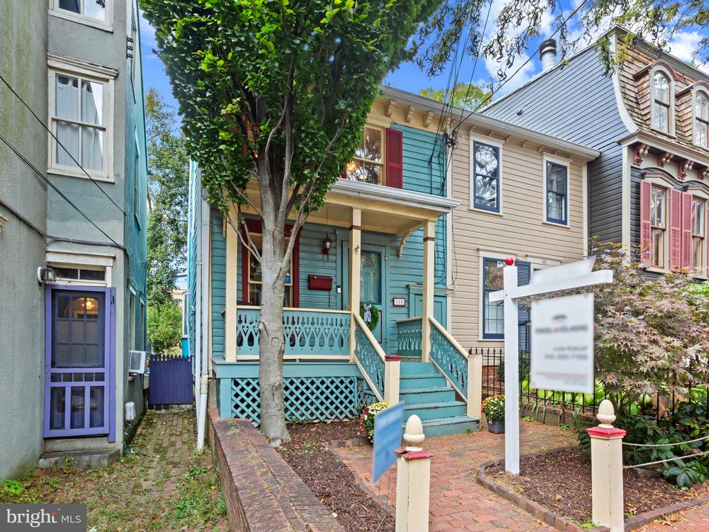 115 CHARLES STREET