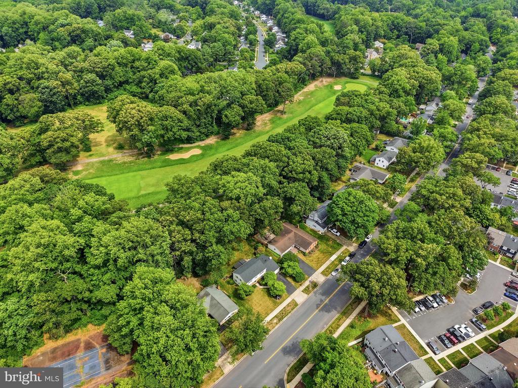 1703 CROFTON PARKWAY