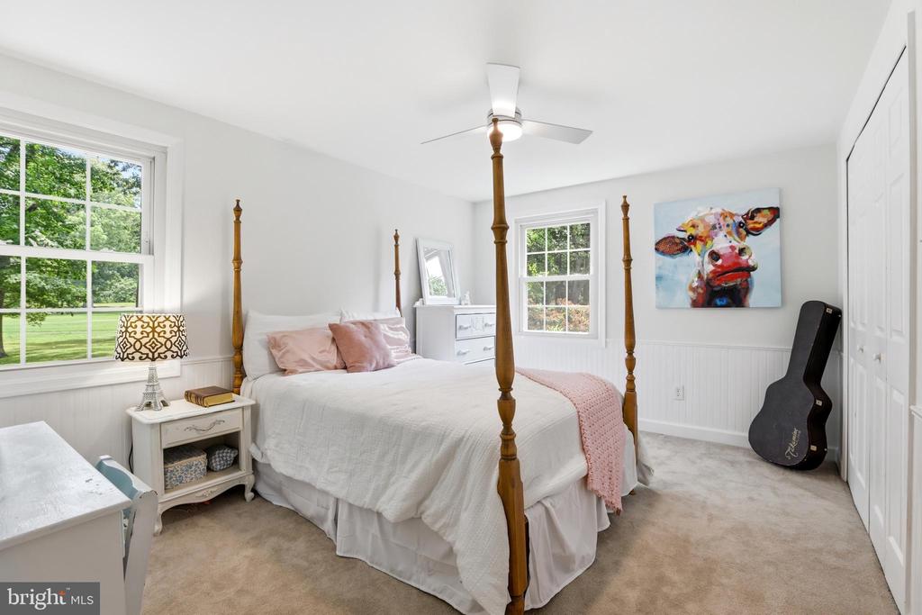 1703 CROFTON PARKWAY