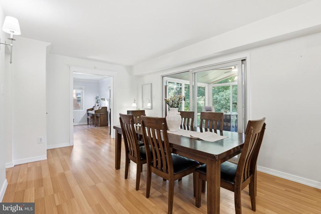1703 CROFTON PARKWAY