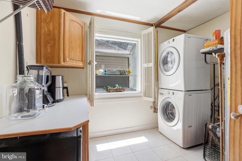 1703 CROFTON PARKWAY