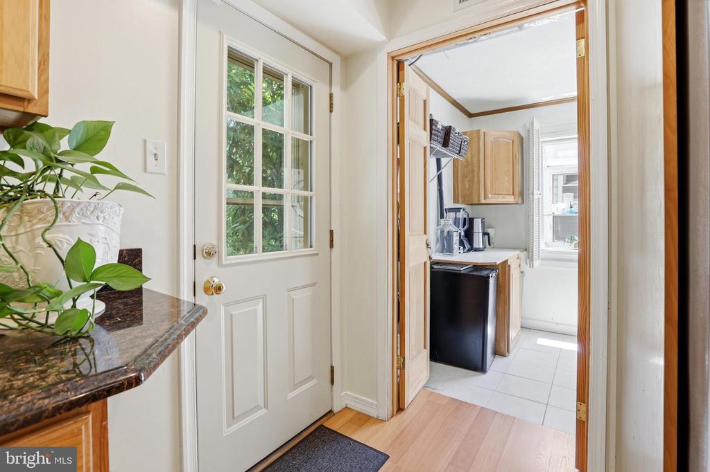 1703 CROFTON PARKWAY