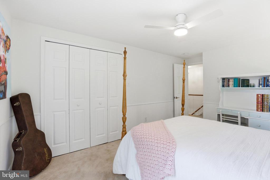 1703 CROFTON PARKWAY