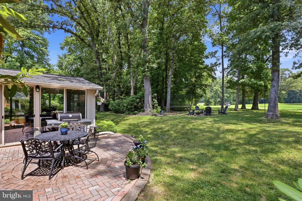 1703 CROFTON PARKWAY