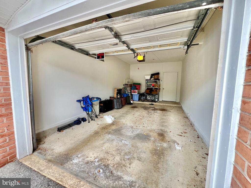 7208 BOGLEY ROAD Unit: 202