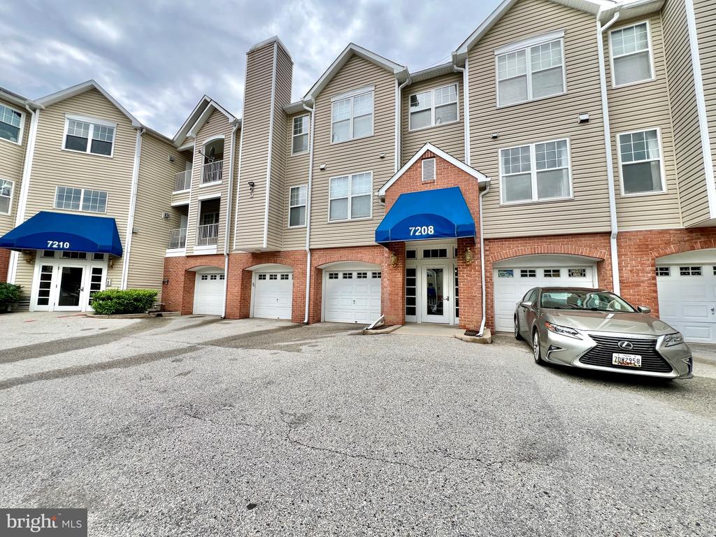7208 BOGLEY ROAD Unit: 202