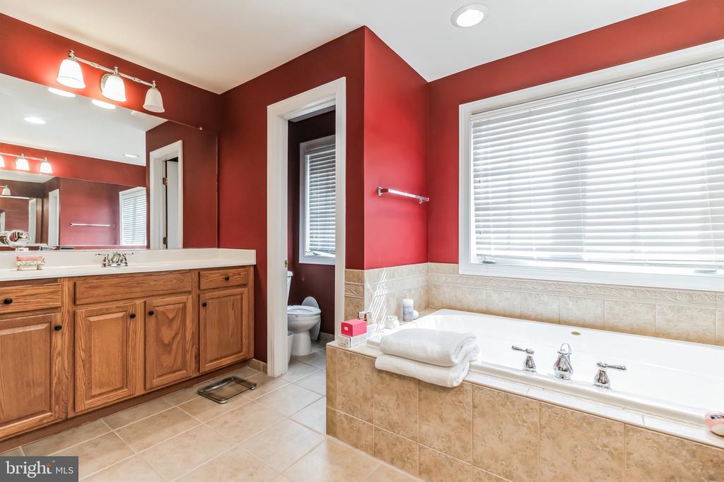 5105 BRIGHT OWL ROAD
