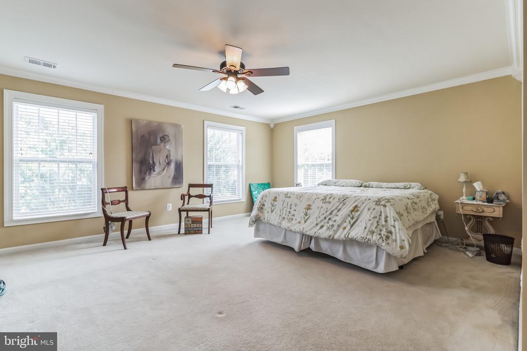 5105 BRIGHT OWL ROAD
