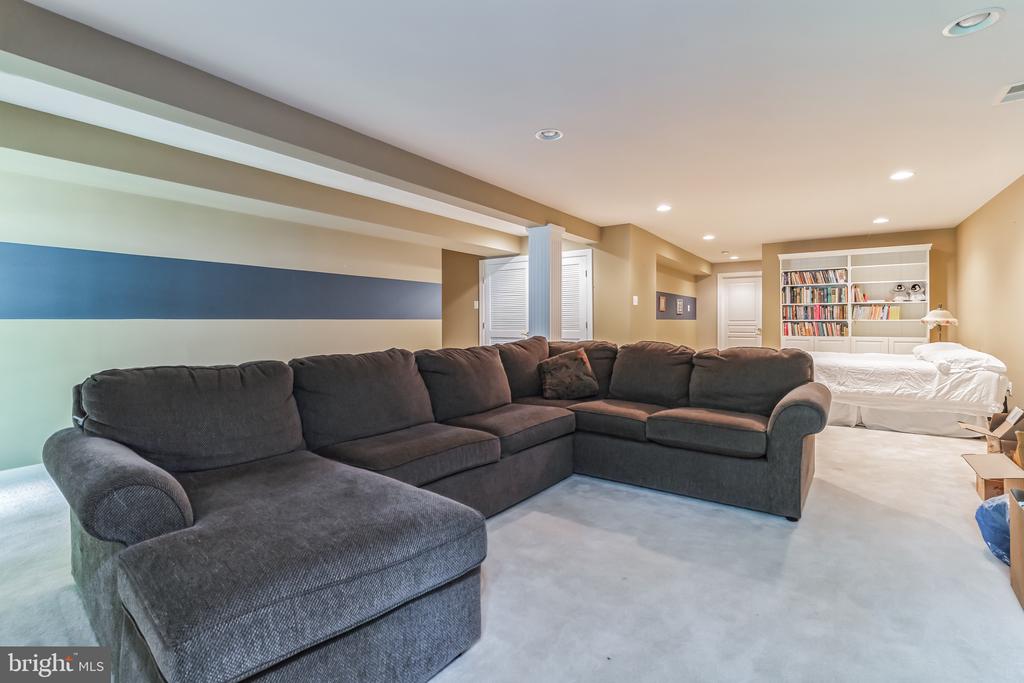 5105 BRIGHT OWL ROAD