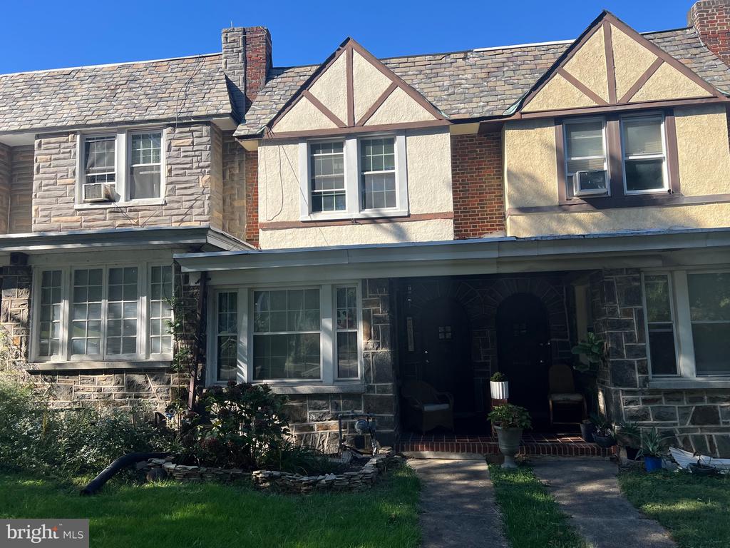 6318 FREDERICK ROAD
