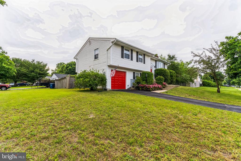 5905 MICHAEL ROAD