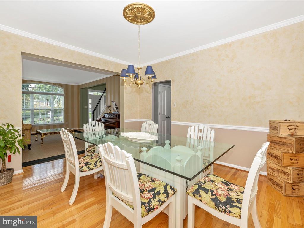 13205 MANOR