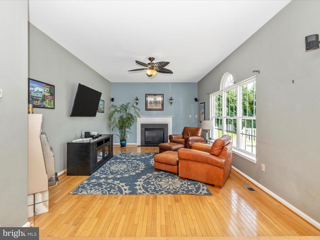 13205 MANOR