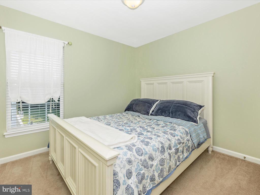 13205 MANOR