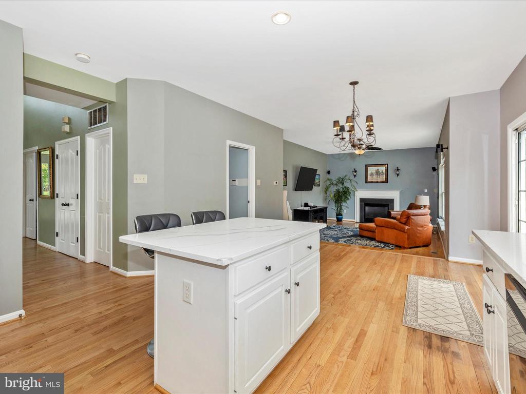 13205 MANOR