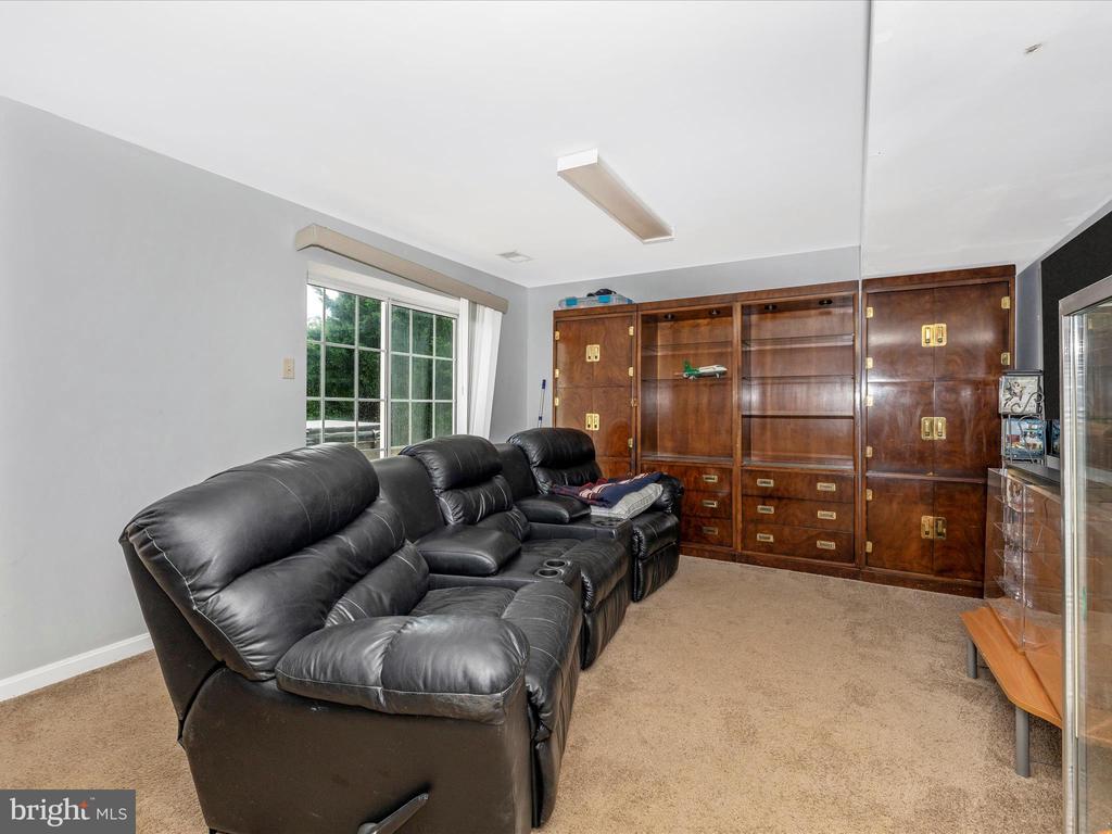 13205 MANOR