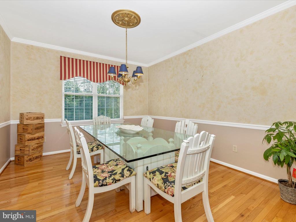 13205 MANOR