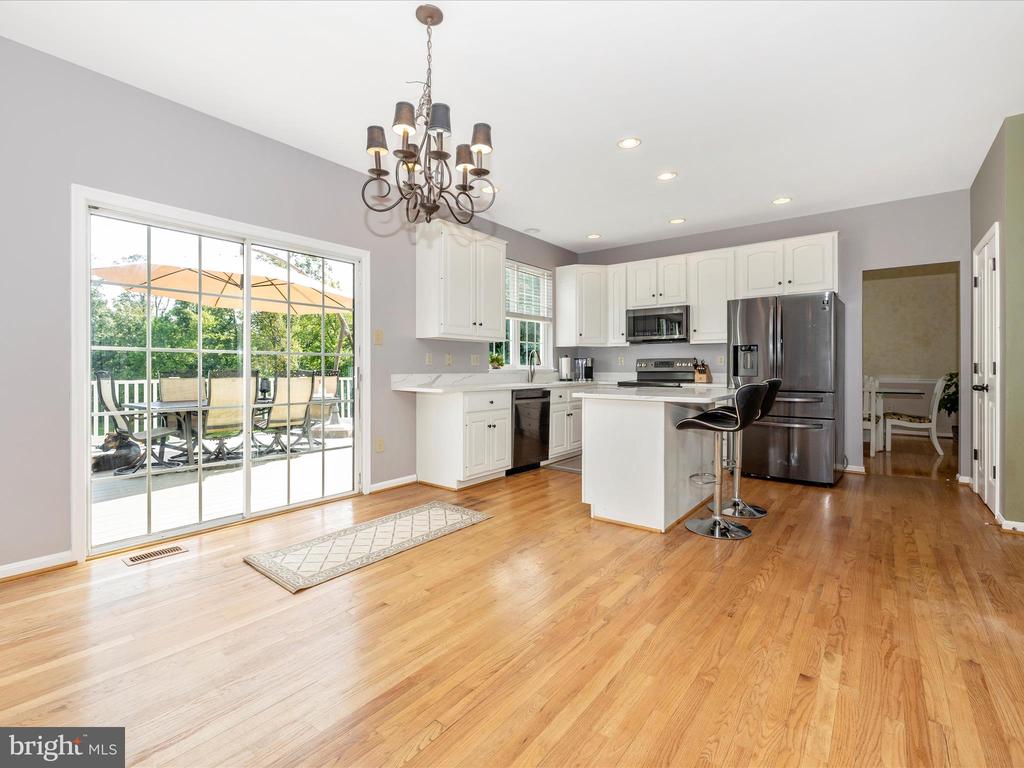13205 MANOR