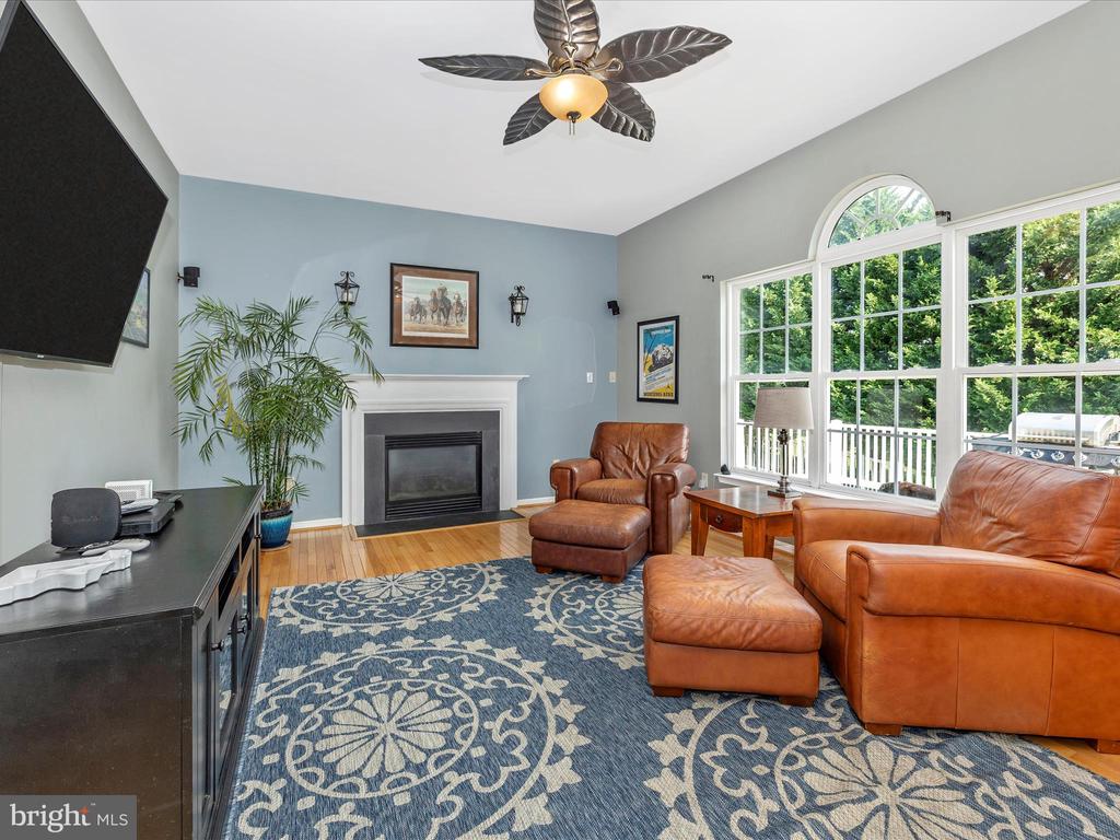 13205 MANOR