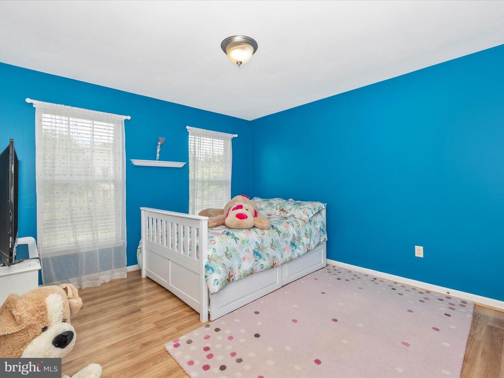 13205 MANOR