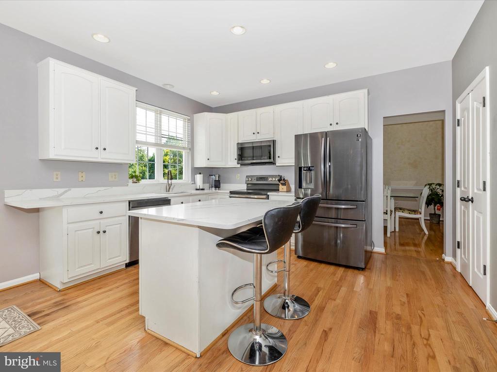 13205 MANOR