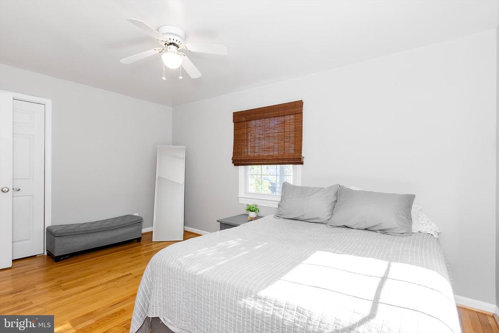 4299 WENDY COURT