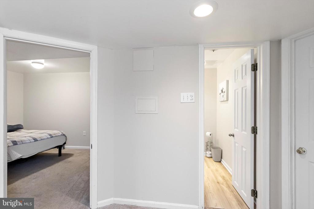 4299 WENDY COURT