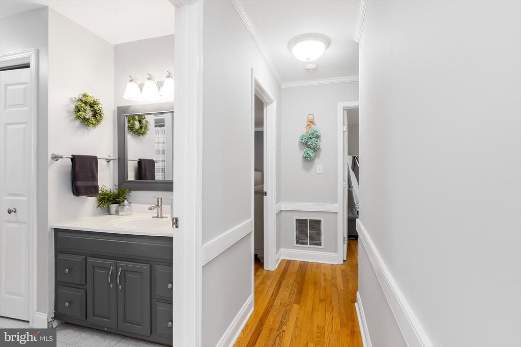 4299 WENDY COURT