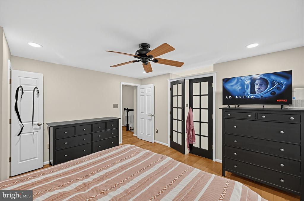 8006 BROKEN REED COURT