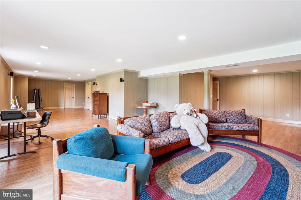 719 CHESSIE CROSSING WAY