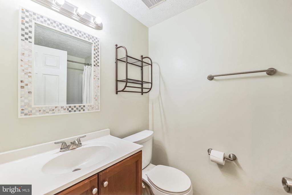 12407 HICKORY TREE WAY Unit: 521