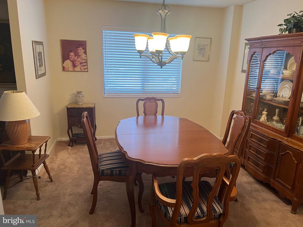 15100 INTERLACHEN DRIVE Unit: 4-211