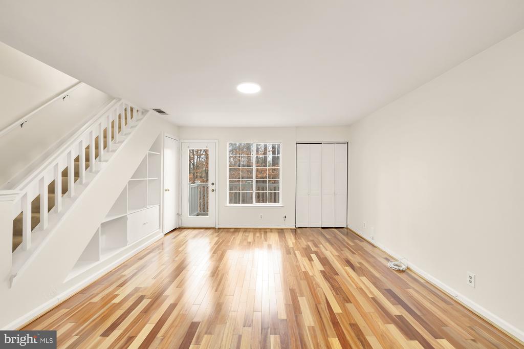 10705 Hampton Mill Ter #210