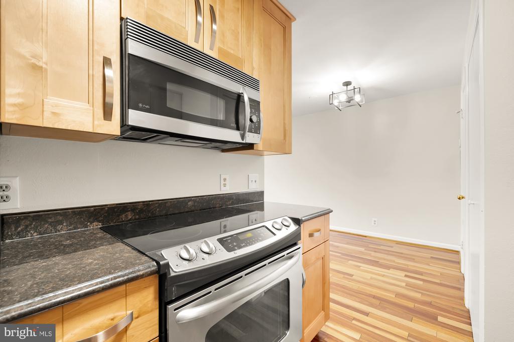 10705 Hampton Mill Ter #210