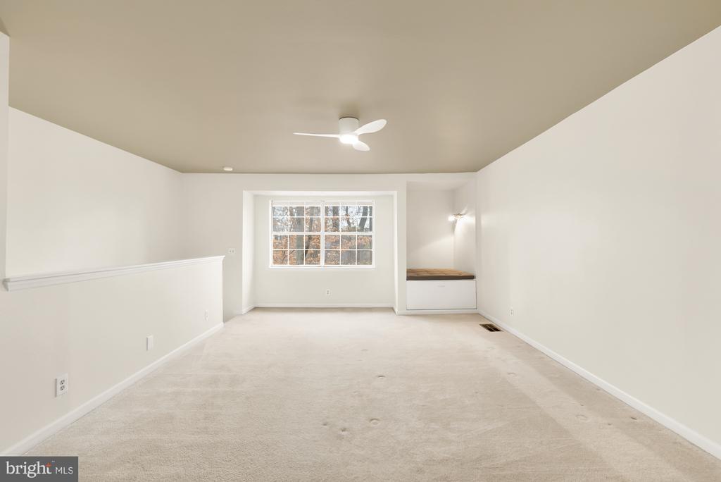 10705 Hampton Mill Ter #210