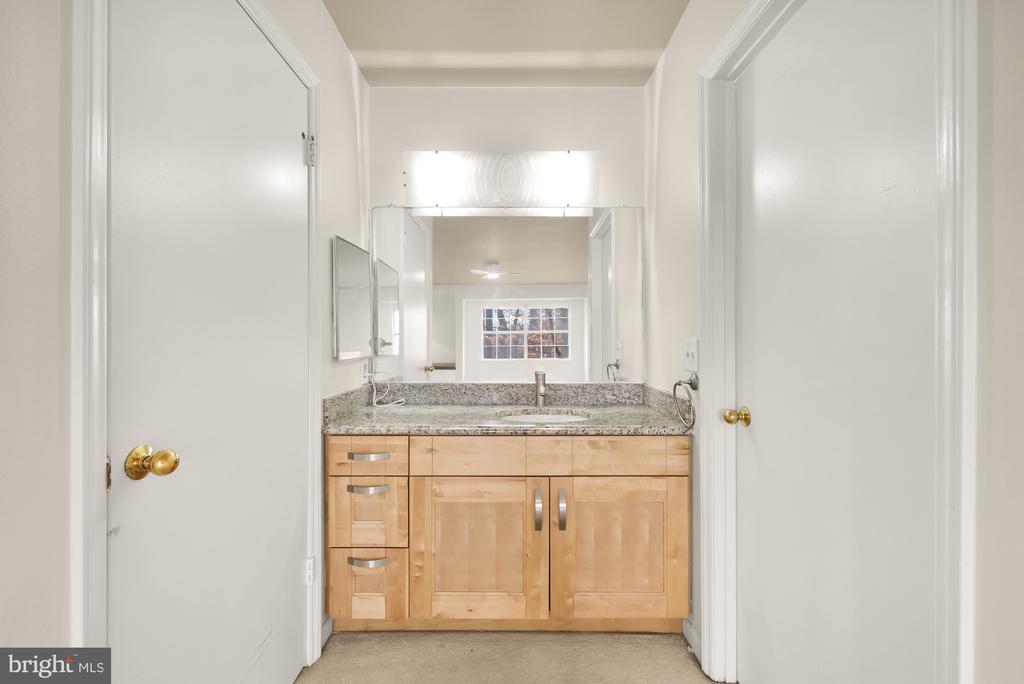 10705 Hampton Mill Ter #210