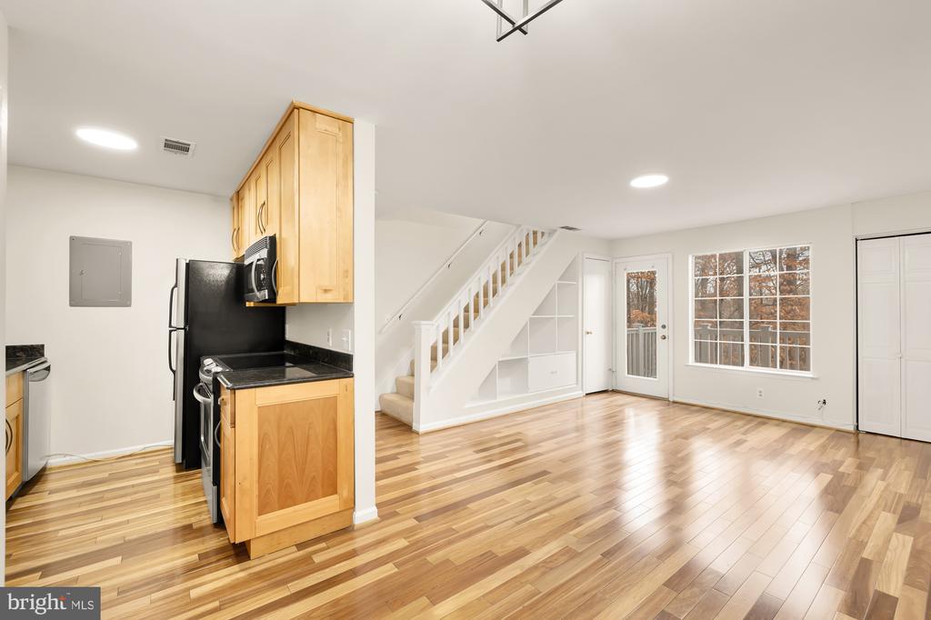 10705 Hampton Mill Ter #210