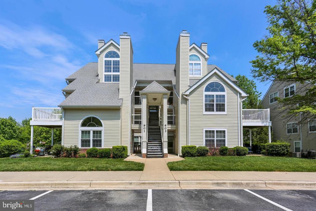 903 Hillside Lake Ter #602