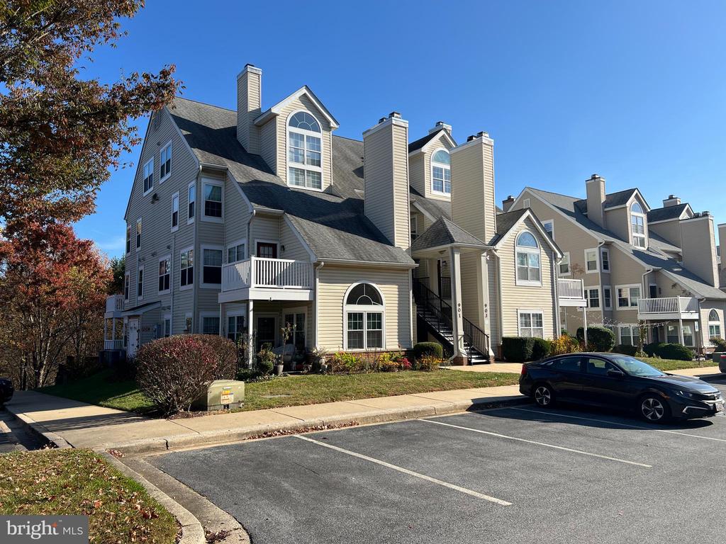 903 Hillside Lake Ter #602