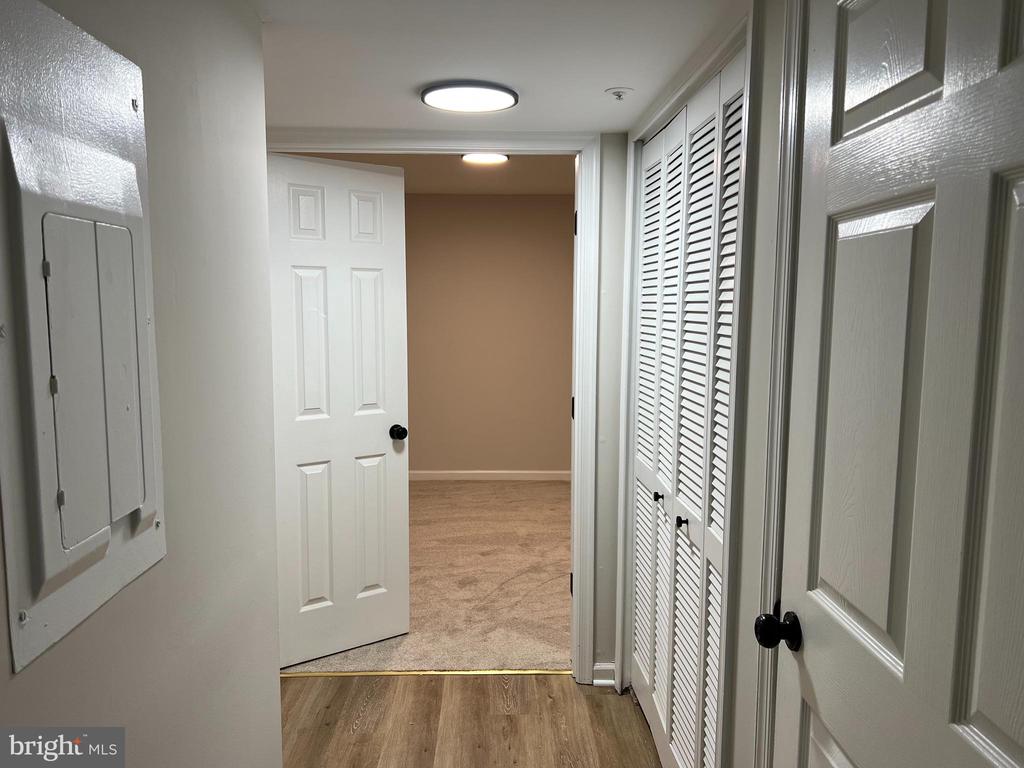 903 Hillside Lake Ter #602