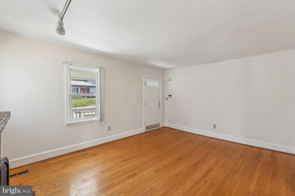 2311 MICHIGAN AVENUE