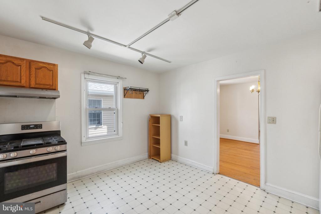 2311 MICHIGAN AVENUE