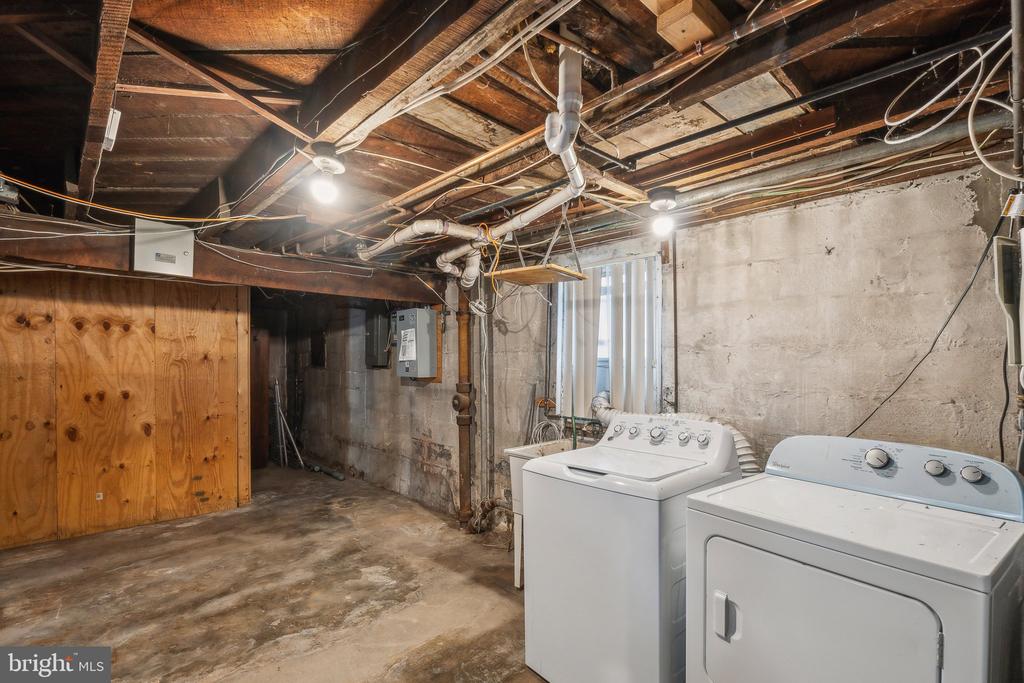 2311 MICHIGAN AVENUE