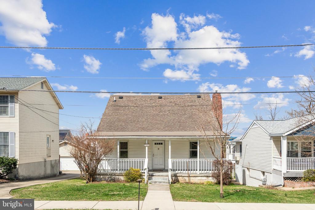 2311 MICHIGAN AVENUE