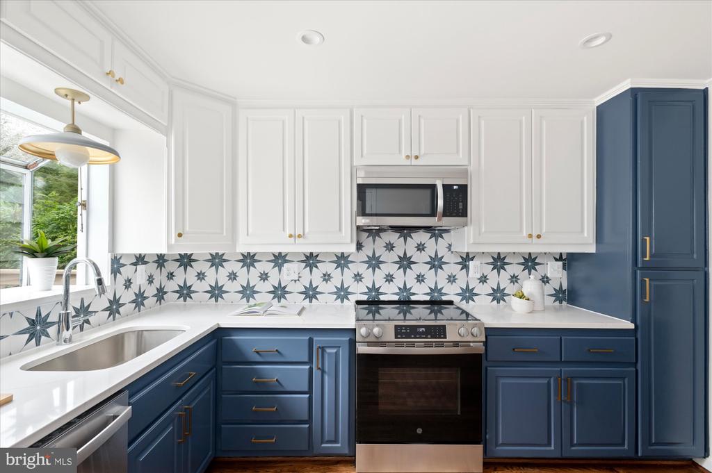 3501 TURNER LANE