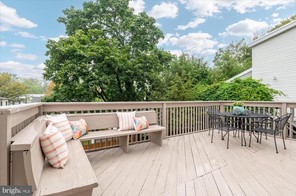 3501 TURNER LANE