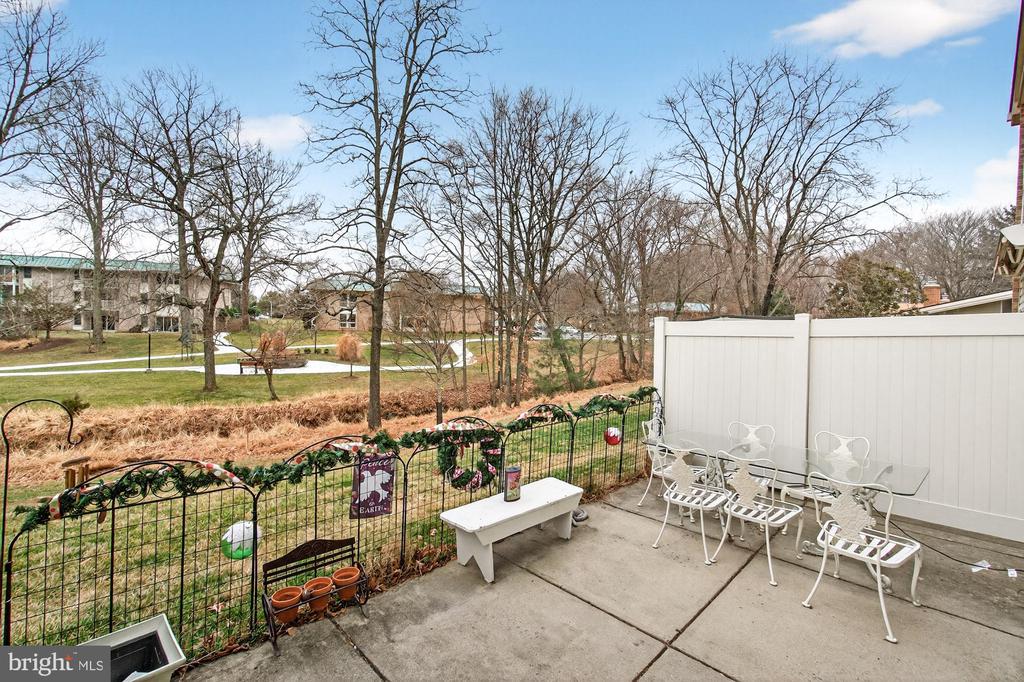 3240 GLENEAGLES DRIVE Unit: 102-1C