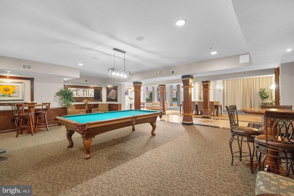 501 HUNGERFORD DRIVE Unit: 338
