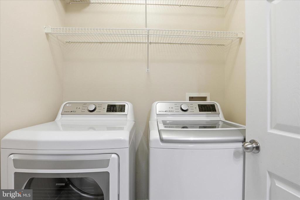 501 HUNGERFORD DRIVE Unit: 338