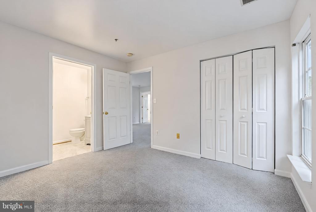 18711 SPARKLING WATER DRIVE Unit: F